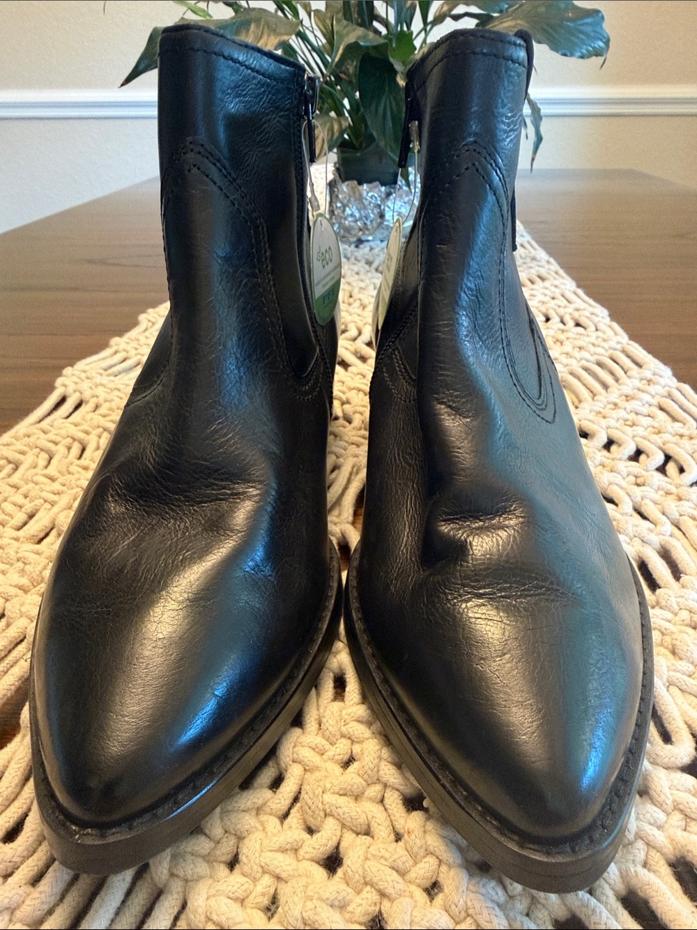 Paul Green Black Leather Pointed Ankle Booties with Side Zipper